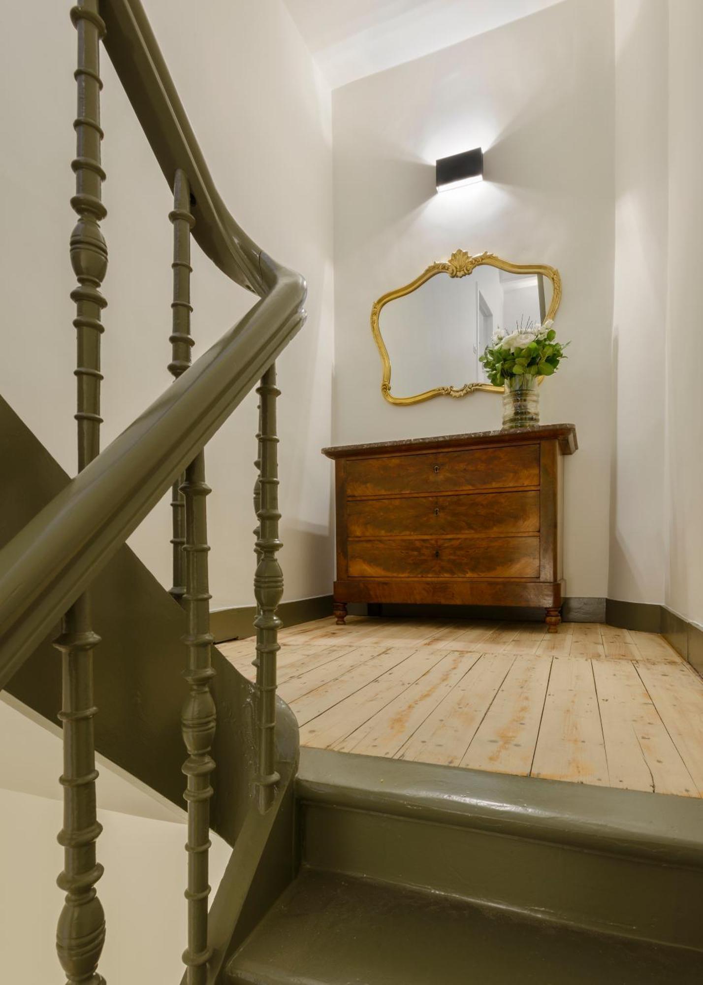 Our Bird'S Nest In The Heart Of Antwerp Hotel ภายนอก รูปภาพ