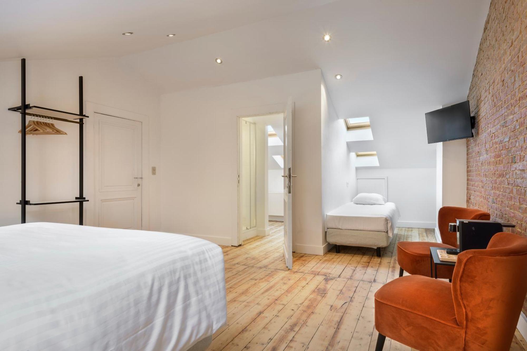 Our Bird'S Nest In The Heart Of Antwerp Hotel ภายนอก รูปภาพ